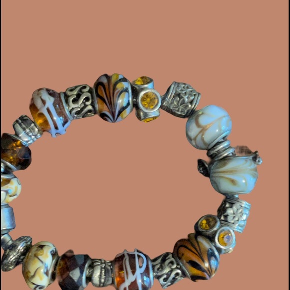 Chunky Bead Bracelet - Picture 3 of 3